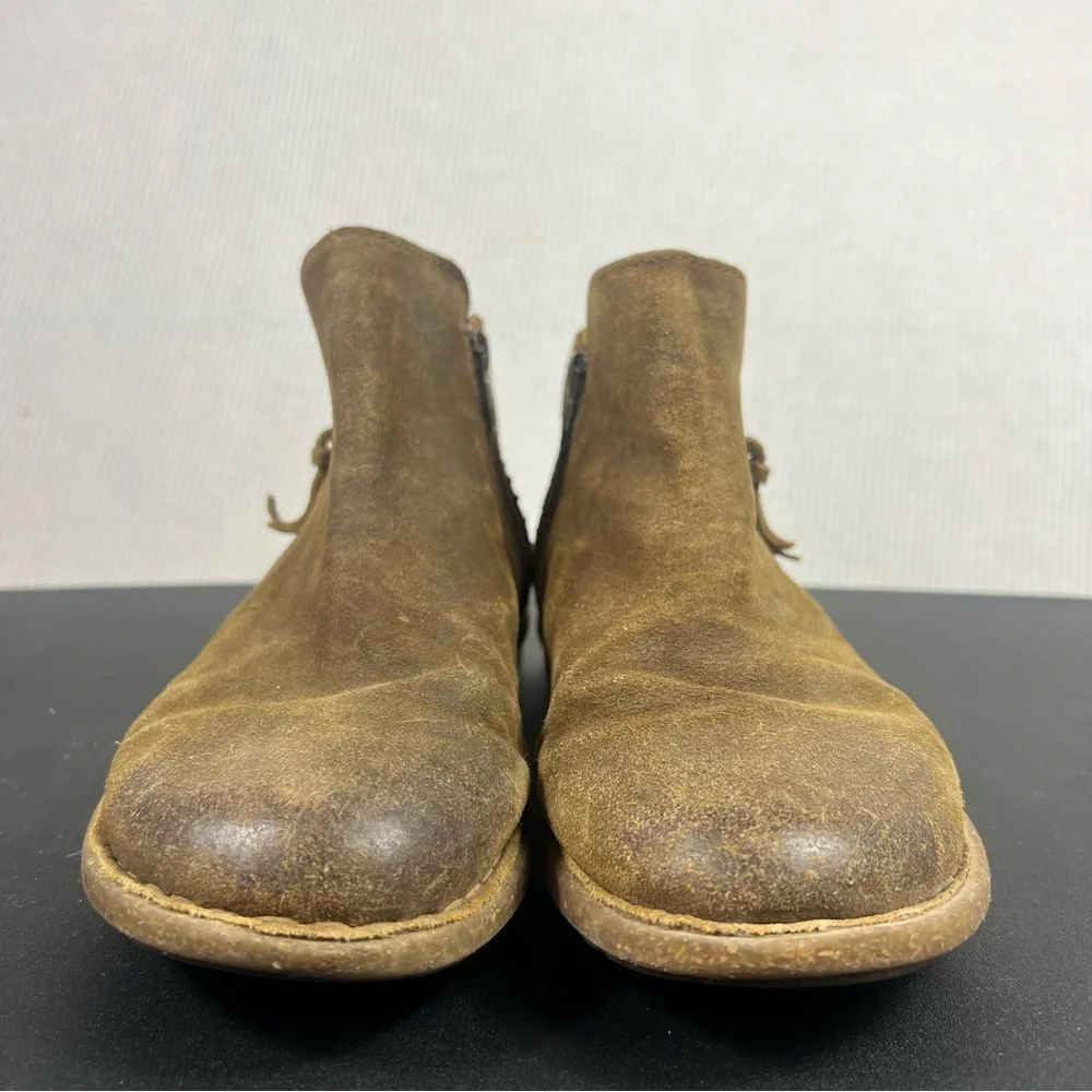 BORN Tavar Distressed Suede Ankle Boots Women’s Size 9 Brown